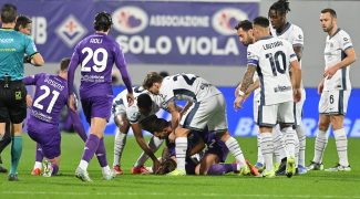 fiorentina-inter-un-malaise-cardiaque-arrete-le-match